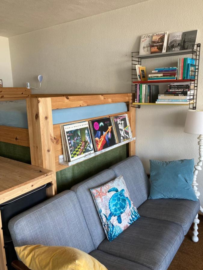 Tiny Apt W/ Balcony And Seaview, Even Out Of Your Bed ! Oostende Eksteriør billede